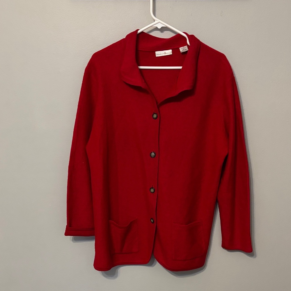 Press wick & Moore 100% Boiled wool Women's Red Button-Up Sweater